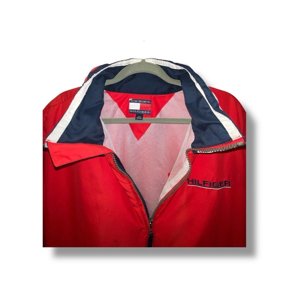 Vintage Tommy Hilfiger Red Windbreaker Jacket - Picture 3 of 10
